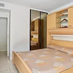 Superbe Bord De Avec Piscine * Κάννες