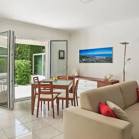 Apartment Superbe Bord De Avec Piscine *